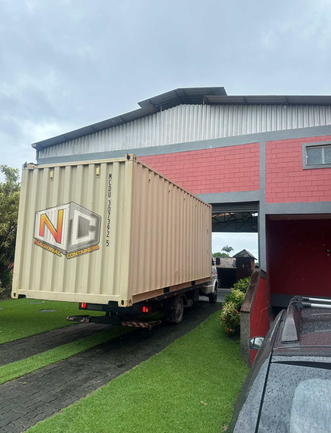 Container 20 dry